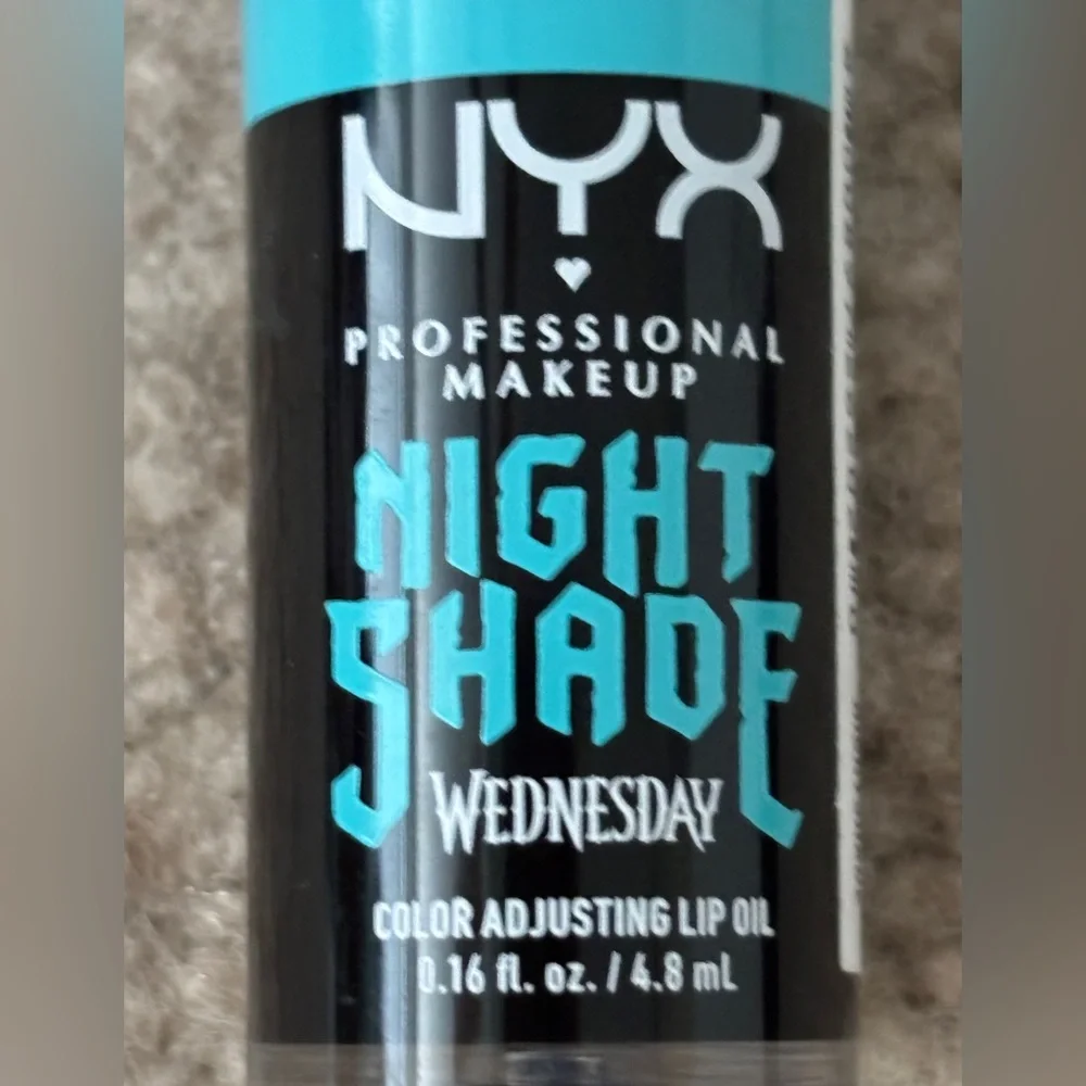 NYX Professional Makeup Wednesday Mystery Lip Oil 01 Nightshade New